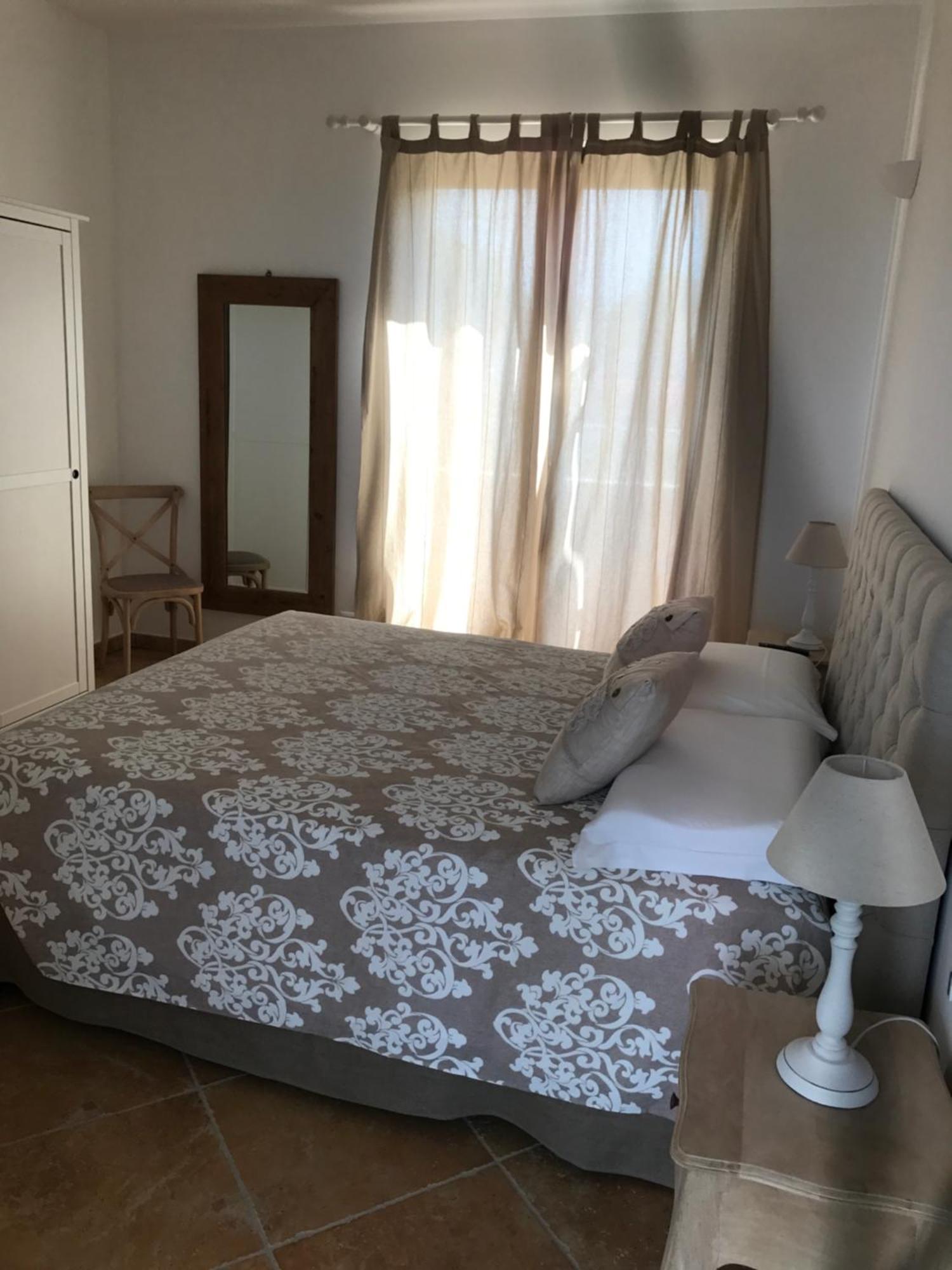 Dimora Le Ginestre Adults Only Bed and Breakfast Φαζάνο Δωμάτιο φωτογραφία